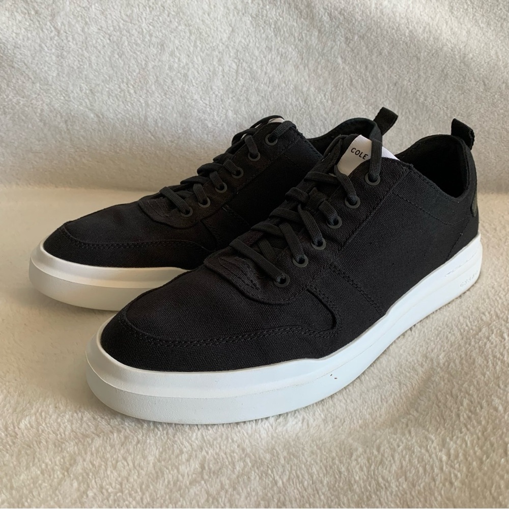COLE HAAN MENS GRAND PRO RALLY CANVAS SNEAKERS.